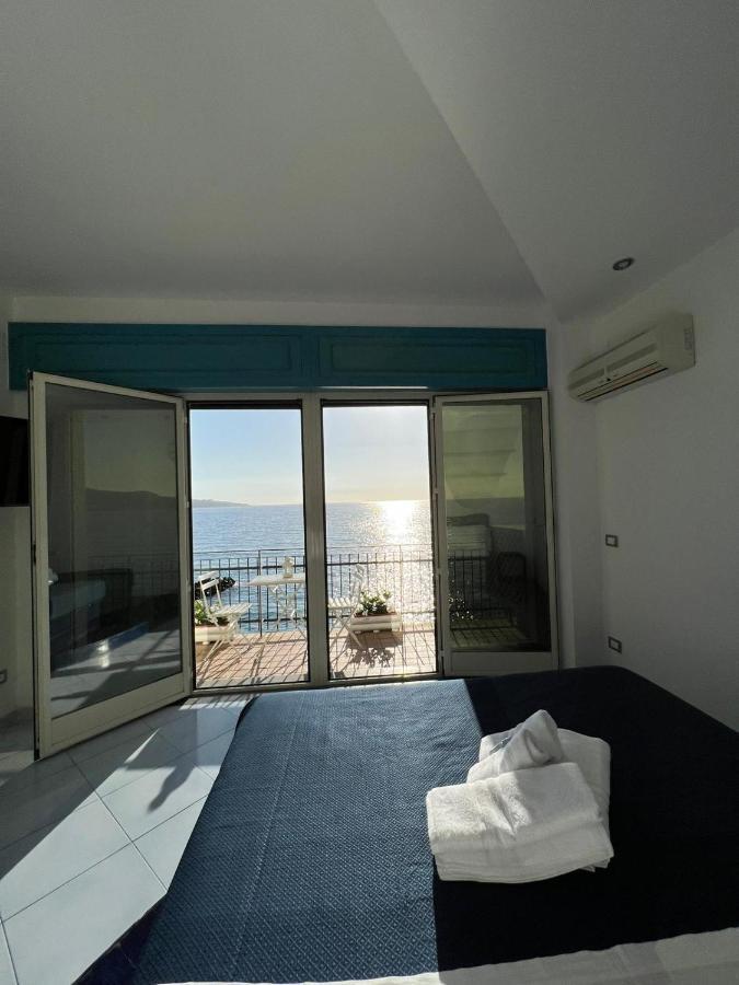 Residenza Mare Di Sotto Sorrento Villa Мета Екстериор снимка